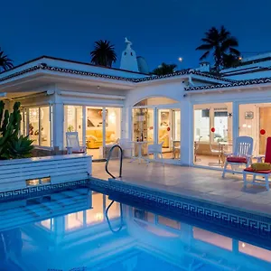  Villa Relaxing Heated Pool Luxurious Views Massage Spanien